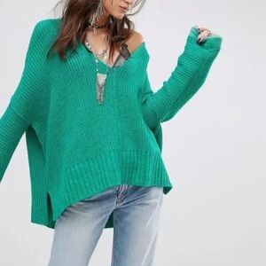 Free People FP oversized v neck Green Off Shoulder Sweater Chunky Knit pullover